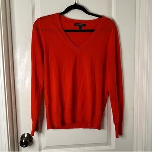 Banana Republic 100% Extra Fine Merino Wool Orange/Red V-Neck Long-Sleeve